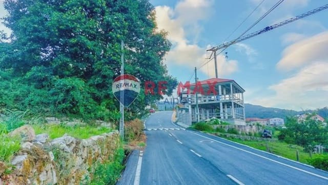 4 slaapkamer Villa te koop in Vilaboa - € 155.000 (Ref: 9733905)