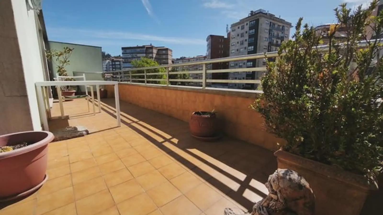Piso de 3 habitaciones en Vigo en venta con garaje - 360.000 € (Ref: 9745835)