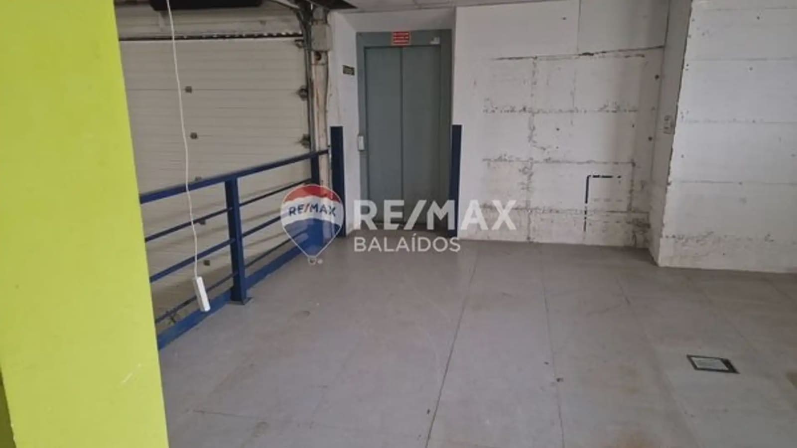 Commercial for sale in Vigo - € 900,000 (Ref: 9745838)