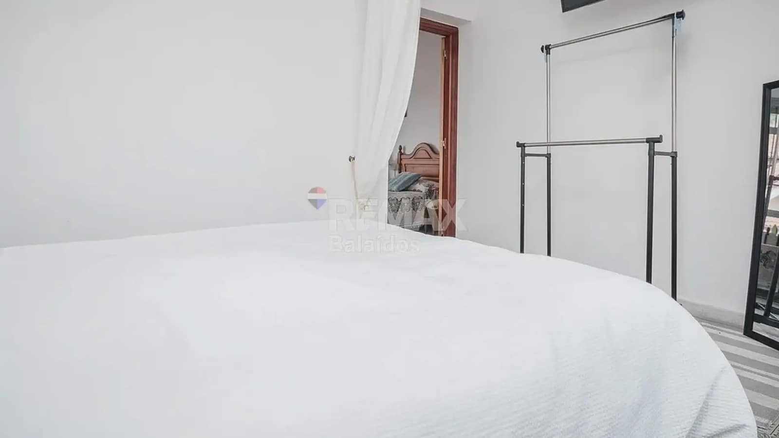 7 bedroom Finca/Country House for sale in A Pobra do Caraminal - € 340,000 (Ref: 9745841)