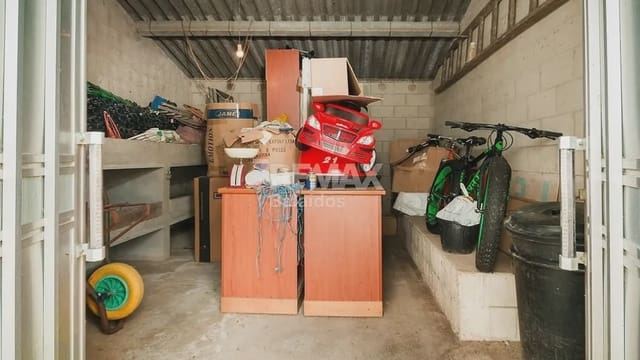 7 soverom Villa til salgs i A Pobra do Caramiñal - € 340 000 (Ref: 9745841)