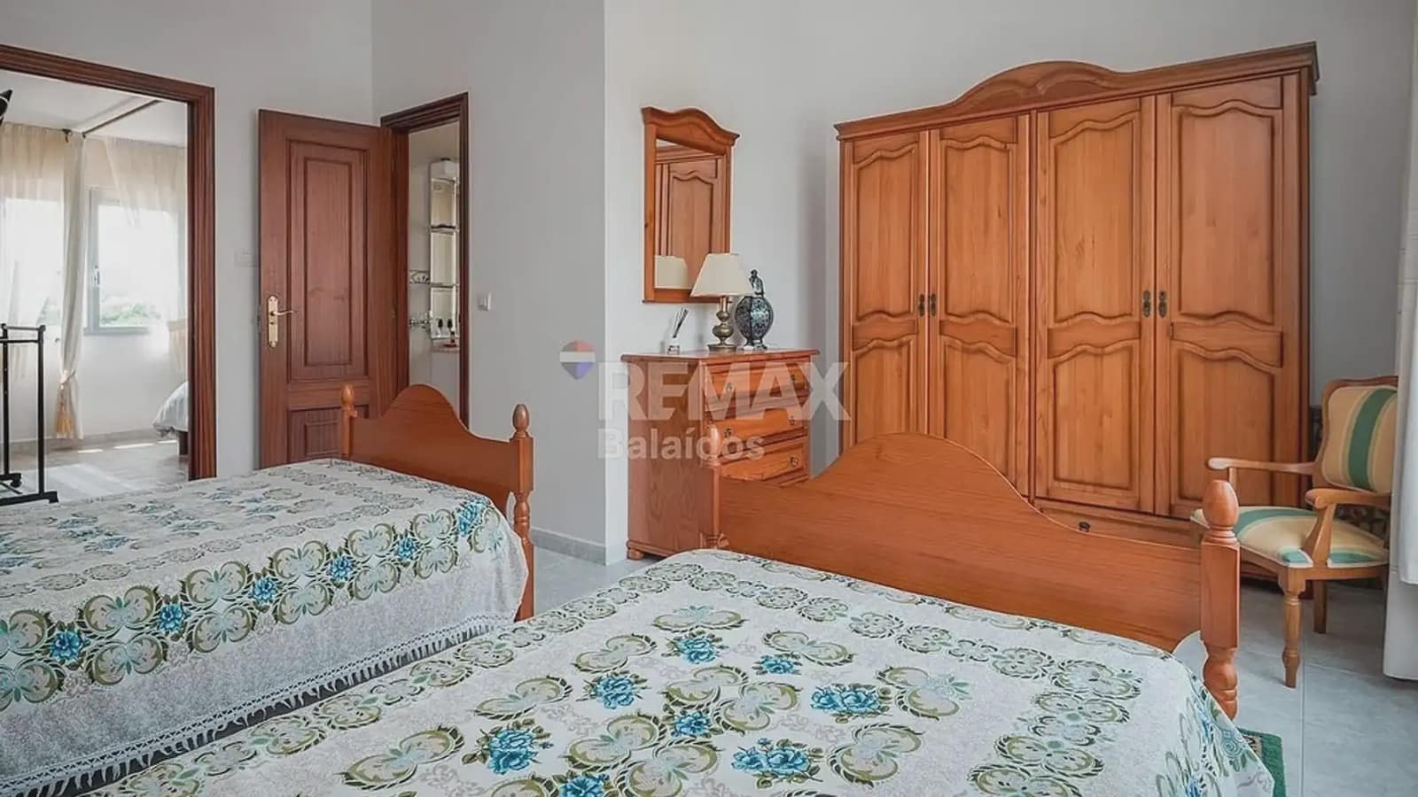 7 bedroom Finca/Country House for sale in A Pobra do Caraminal - € 340,000 (Ref: 9745841)