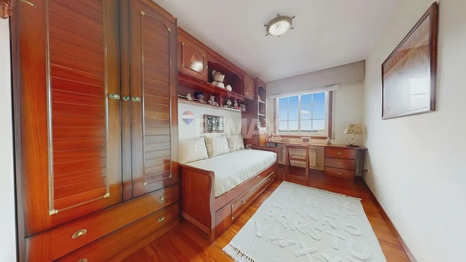 5 bedroom Villa for sale in Ponteareas with garage - € 425,000 (Ref: 9745842)