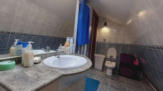 2 chambre Penthouse à vendre à A Cañiza - 99 000 € (Ref: 9745843)