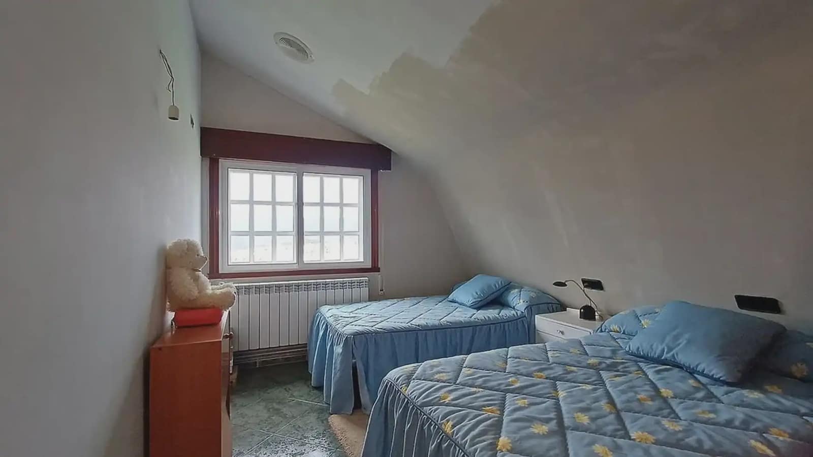 Ático de 2 habitaciones en A Cañiza en venta - 99.000 € (Ref: 9745843)