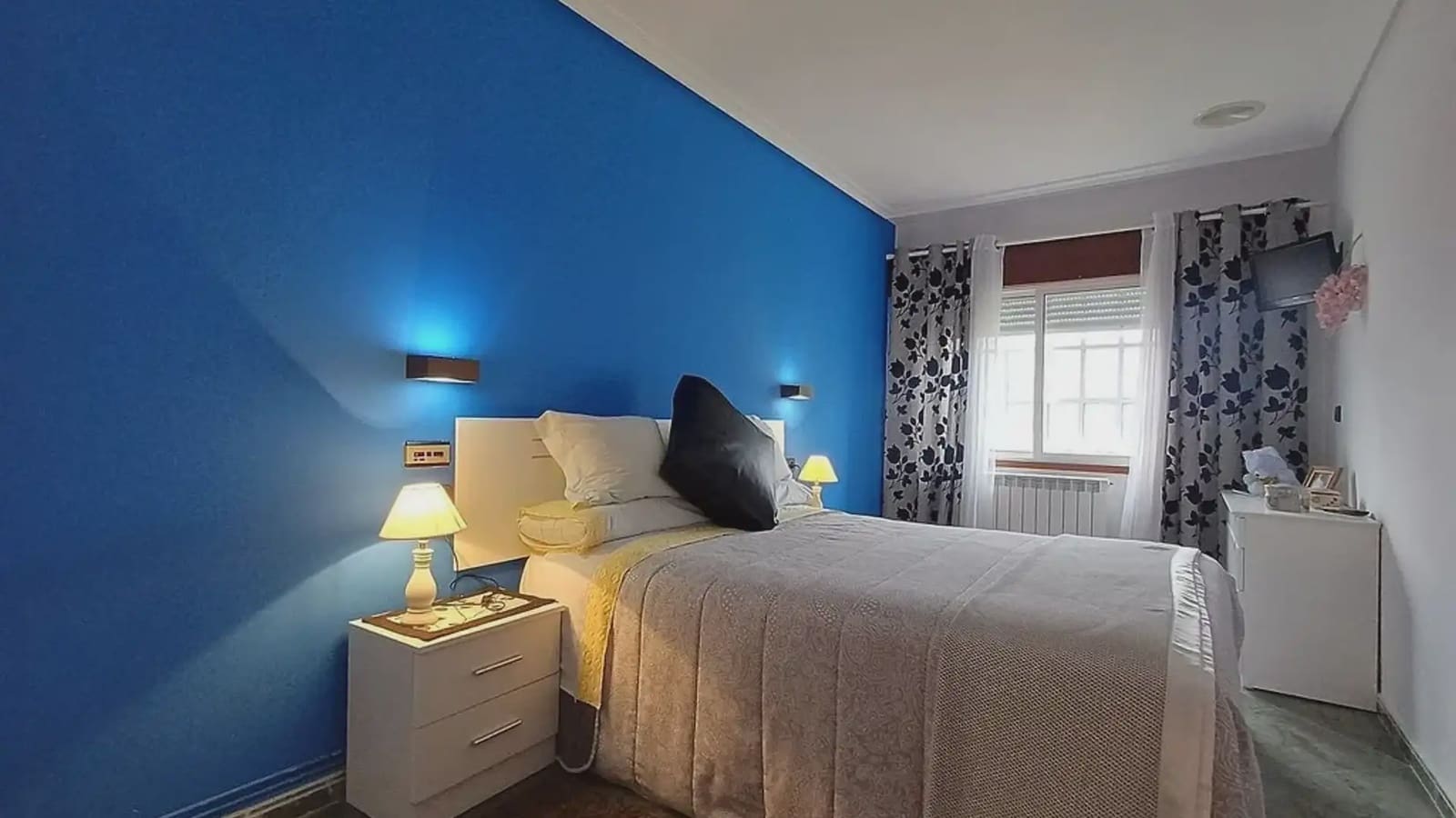 Ático de 2 habitaciones en A Cañiza en venta - 99.000 € (Ref: 9745843)