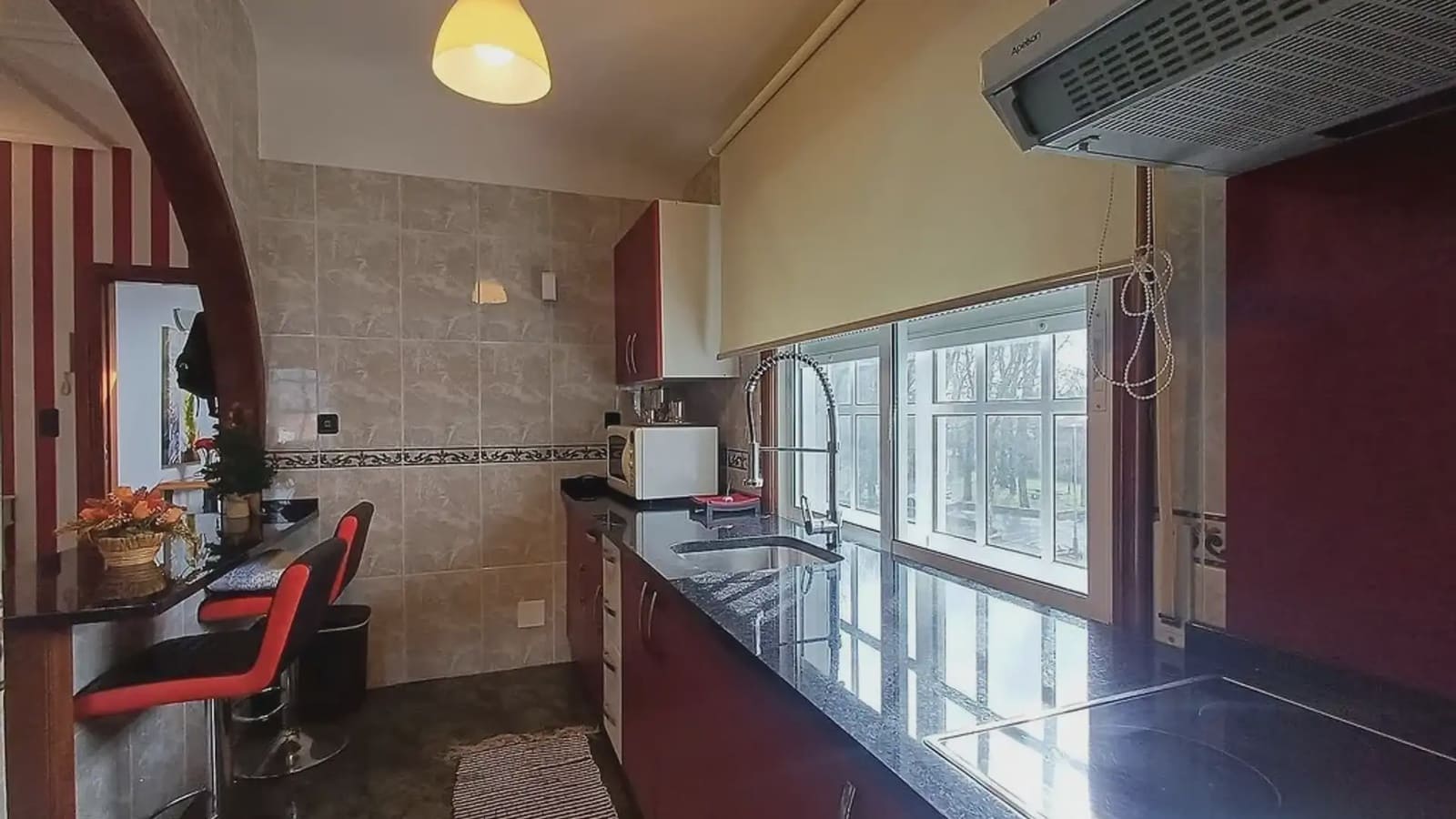 Ático de 2 habitaciones en A Cañiza en venta - 99.000 € (Ref: 9745843)