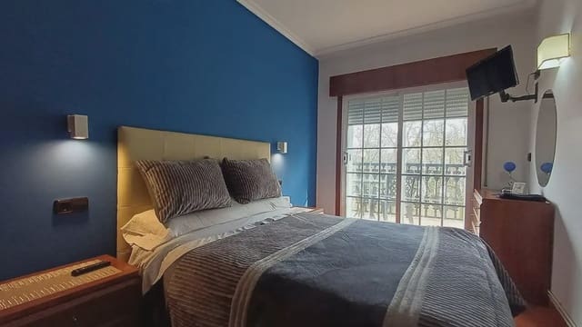 Ático de 2 habitaciones en A Cañiza en venta - 99.000 € (Ref: 9745844)