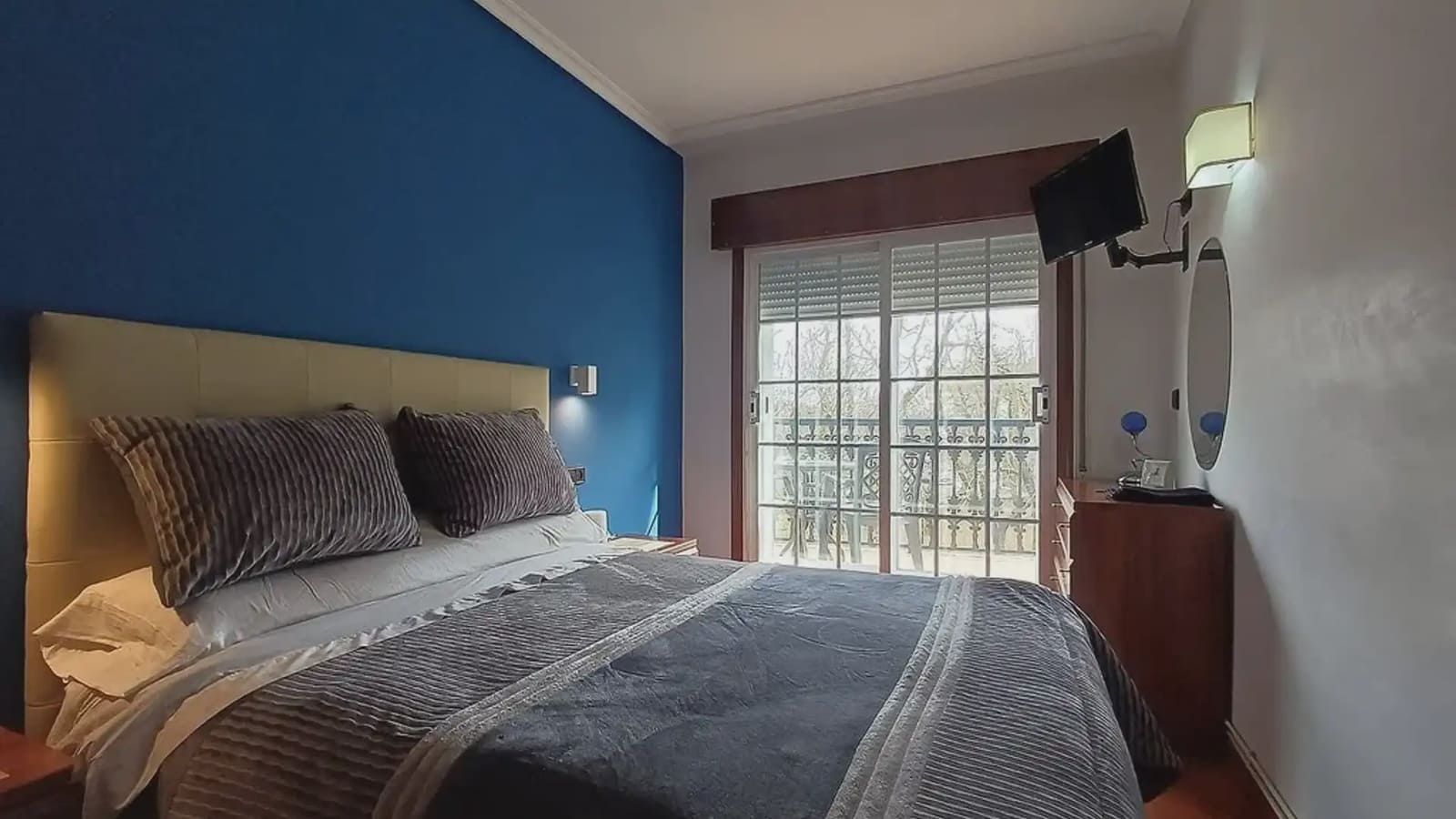 Ático de 2 habitaciones en A Cañiza en venta - 99.000 € (Ref: 9745844)