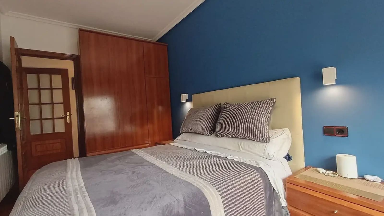 Ático de 2 habitaciones en A Cañiza en venta - 99.000 € (Ref: 9745844)