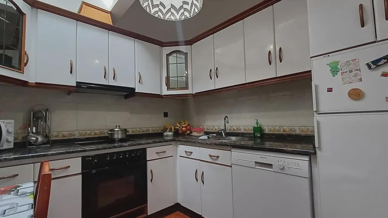 Ático de 2 habitaciones en A Cañiza en venta - 99.000 € (Ref: 9745844)