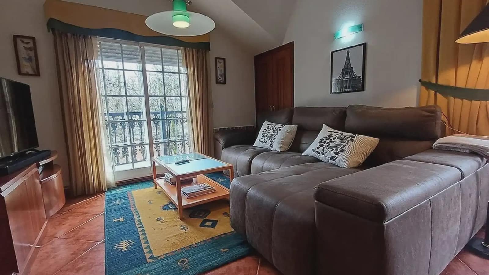 Ático de 2 habitaciones en A Cañiza en venta - 99.000 € (Ref: 9745844)