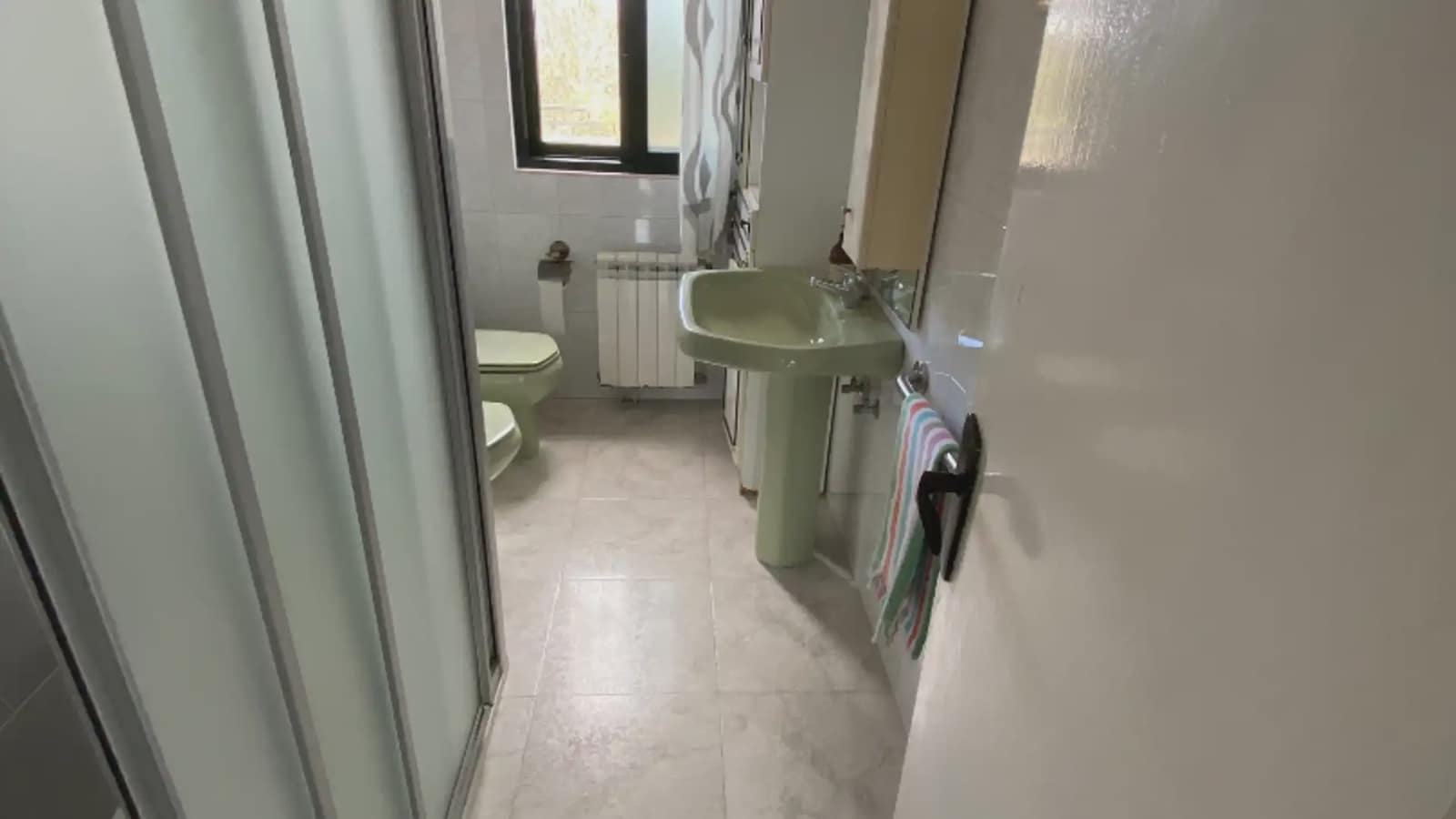 3 bedroom Semi-detached Villa for sale in Tui with garage - € 250,000 (Ref: 9745906)