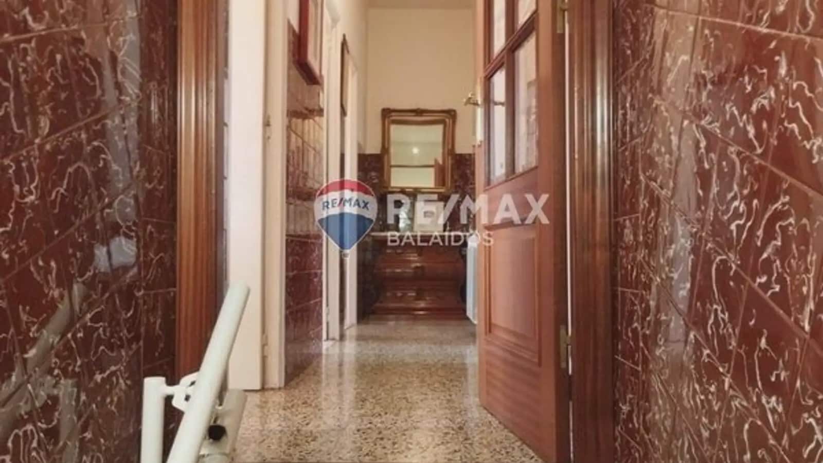 3 bedroom Semi-detached Villa for sale in Tui with garage - € 250,000 (Ref: 9745906)