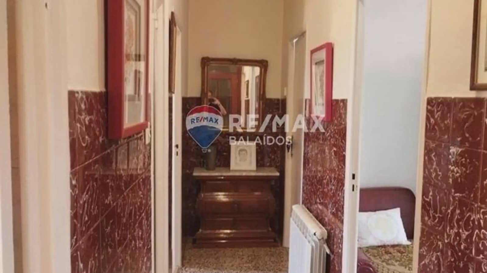 3 bedroom Semi-detached Villa for sale in Tui with garage - € 250,000 (Ref: 9745906)