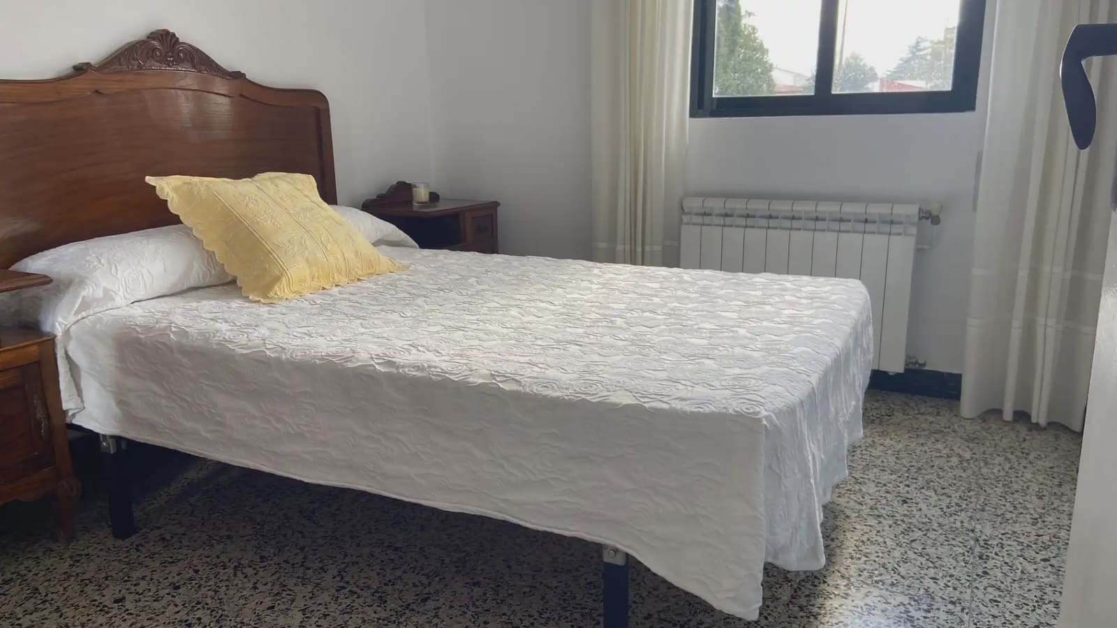 3 bedroom Semi-detached Villa for sale in Tui with garage - € 250,000 (Ref: 9745906)