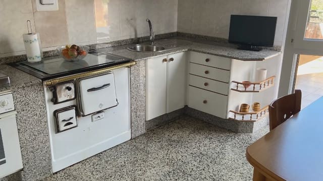 3 camera da letto Villetta Bifamiliare in vendita in Tui con garage - 250.000 € (Rif: 9745906)