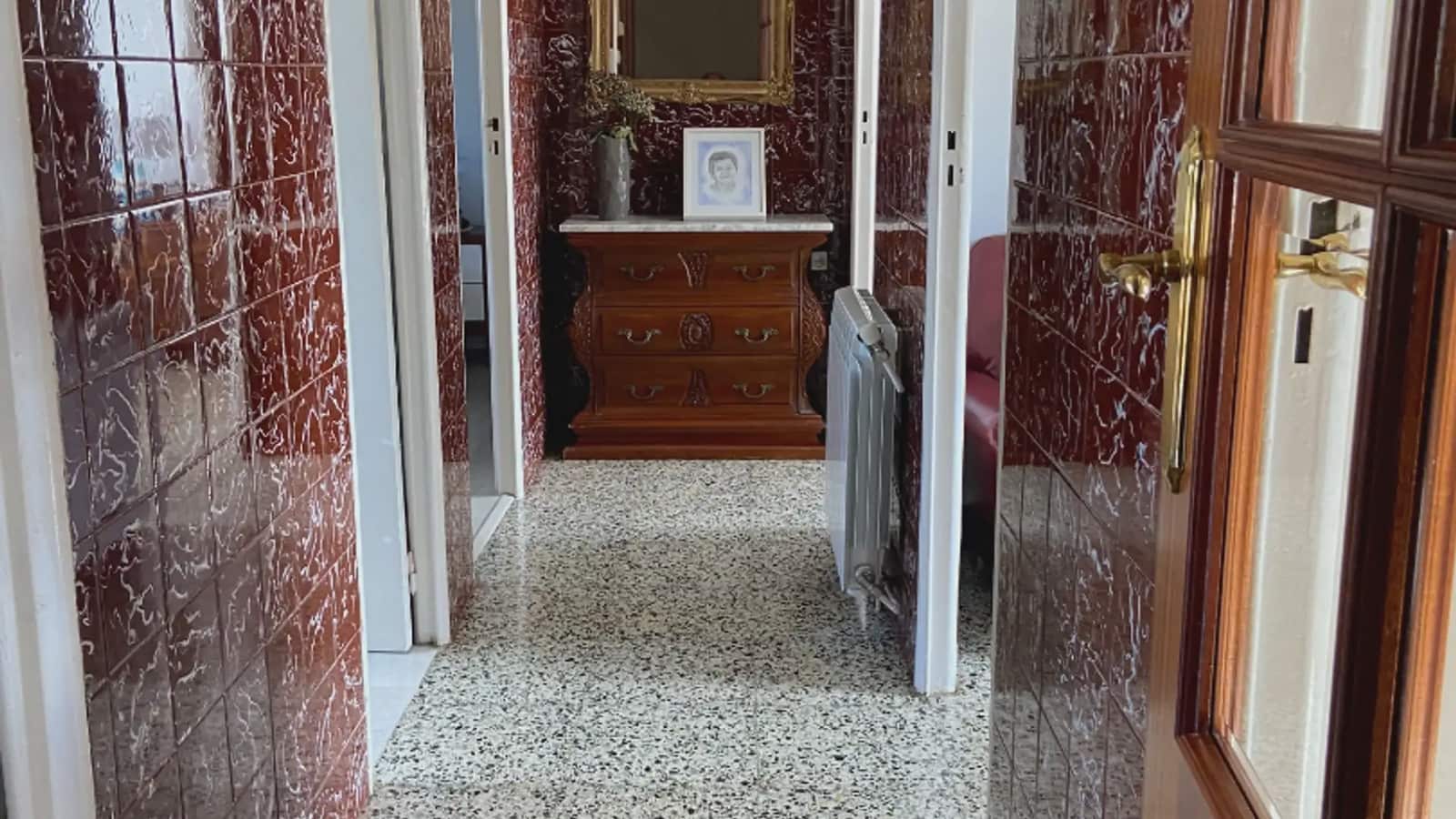 3 bedroom Semi-detached Villa for sale in Tui with garage - € 250,000 (Ref: 9745906)