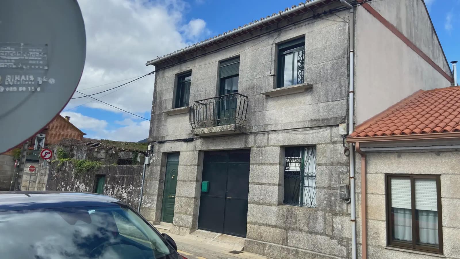 3 bedroom Semi-detached Villa for sale in Tui with garage - € 250,000 (Ref: 9745906)