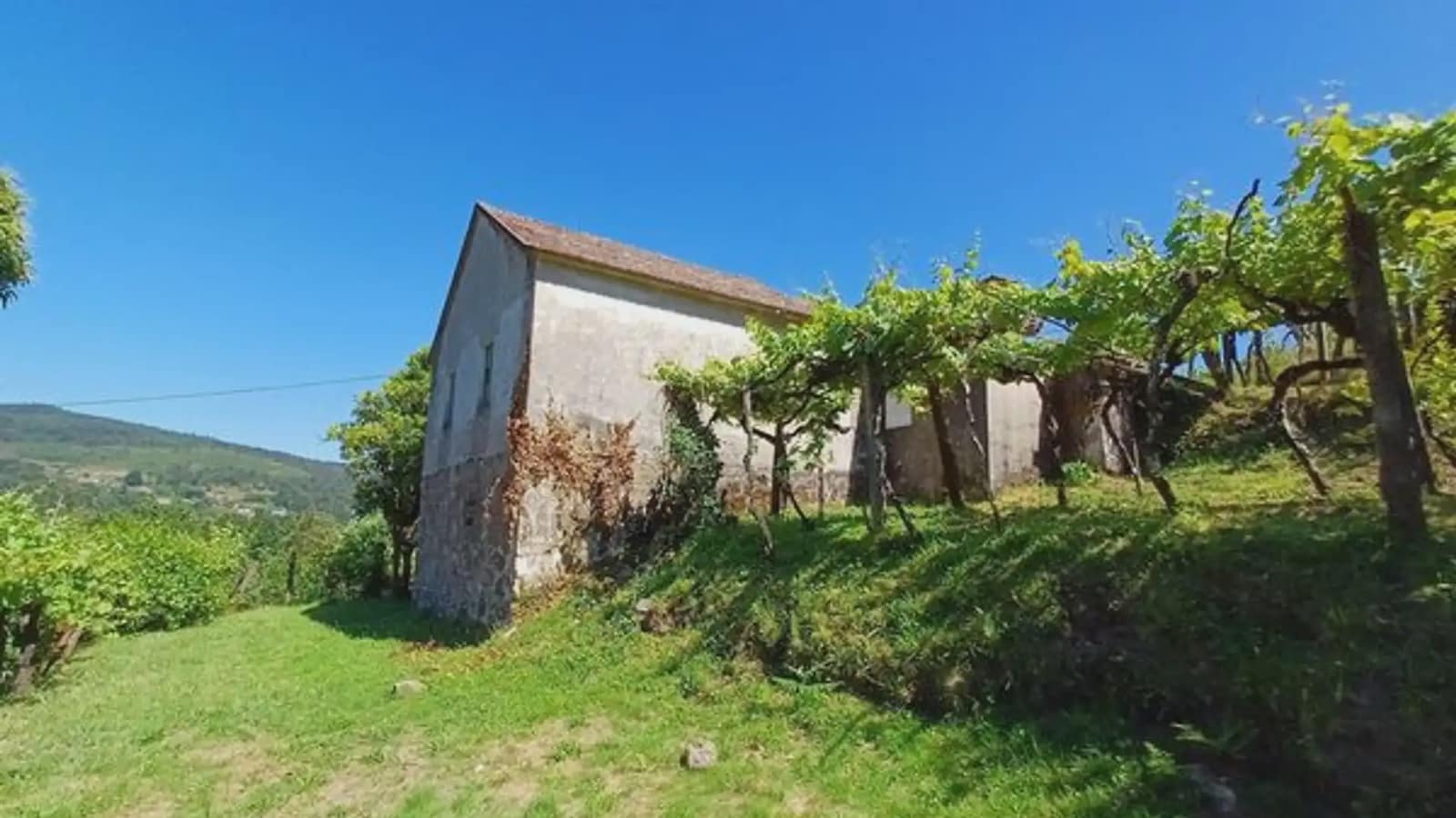 Finca/Casa Rural de 2 habitaciones en A Cañiza en venta con garaje - 79.000 € (Ref: 9745907)
