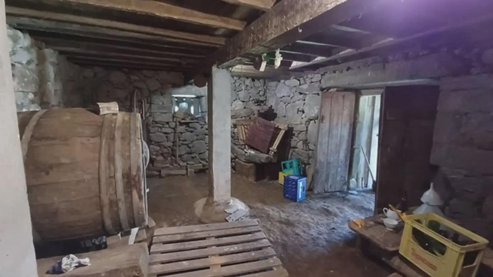 Finca/Casa Rural de 2 habitaciones en A Cañiza en venta con garaje - 79.000 € (Ref: 9745907)