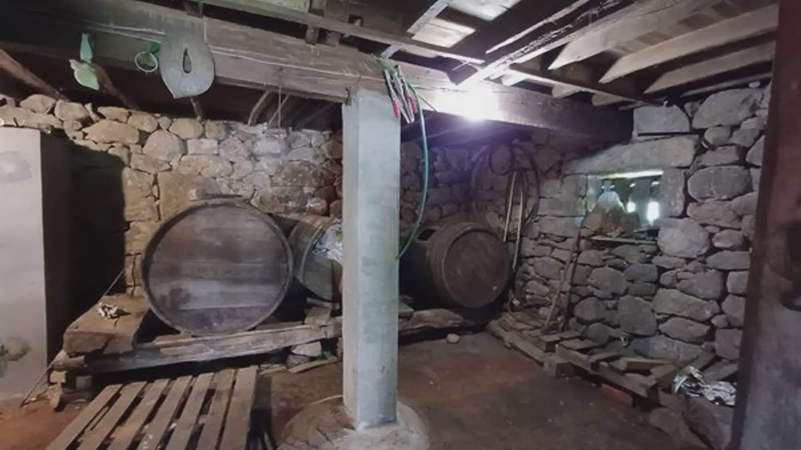 Finca/Casa Rural de 2 habitaciones en A Cañiza en venta con garaje - 79.000 € (Ref: 9745907)