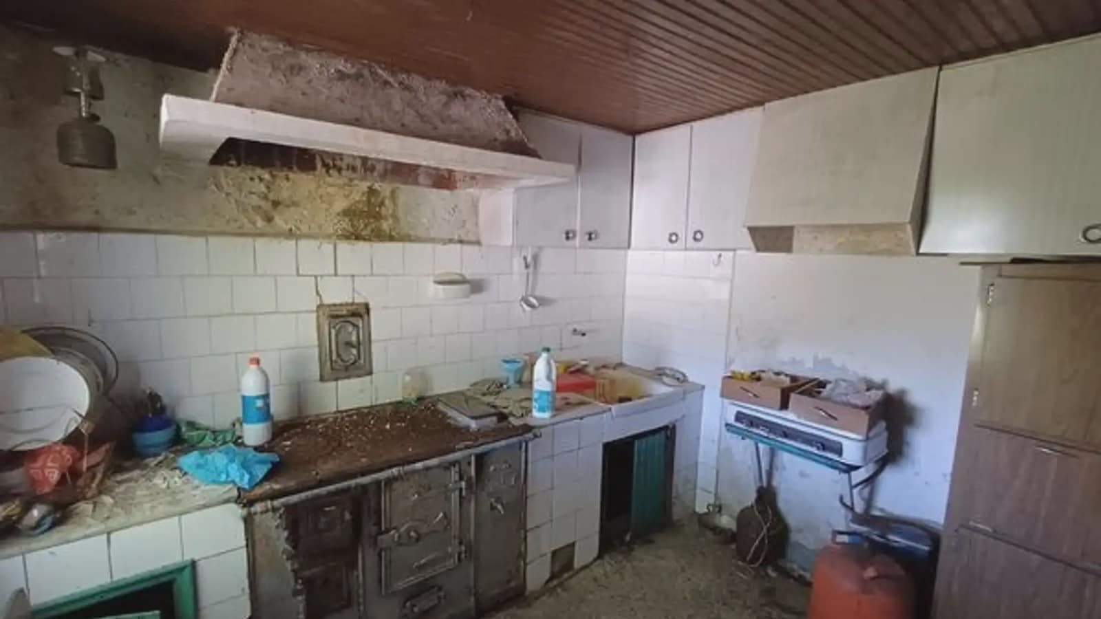 Finca/Casa Rural de 2 habitaciones en A Cañiza en venta con garaje - 79.000 € (Ref: 9745907)