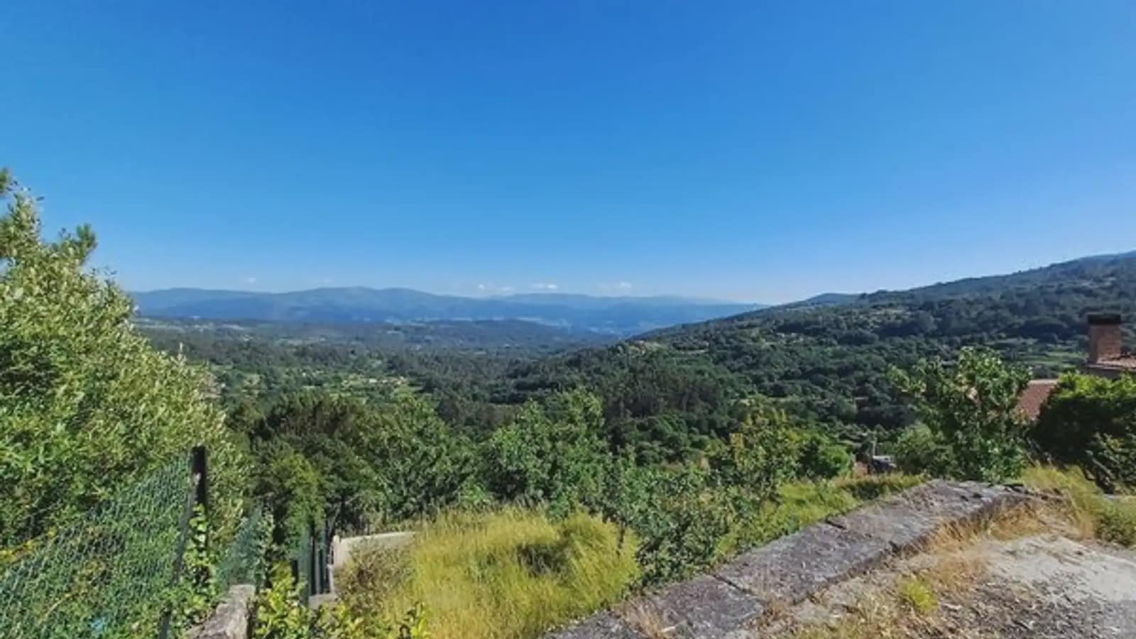 Finca/Casa Rural de 2 habitaciones en A Cañiza en venta con garaje - 79.000 € (Ref: 9745907)