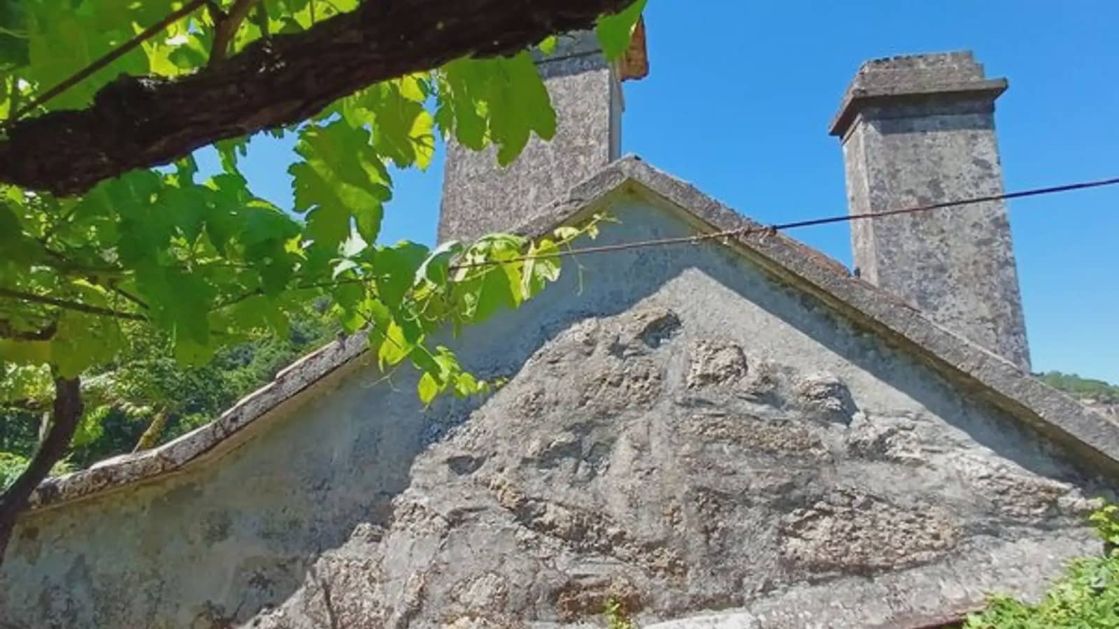 Finca/Casa Rural de 2 habitaciones en A Cañiza en venta con garaje - 79.000 € (Ref: 9745907)