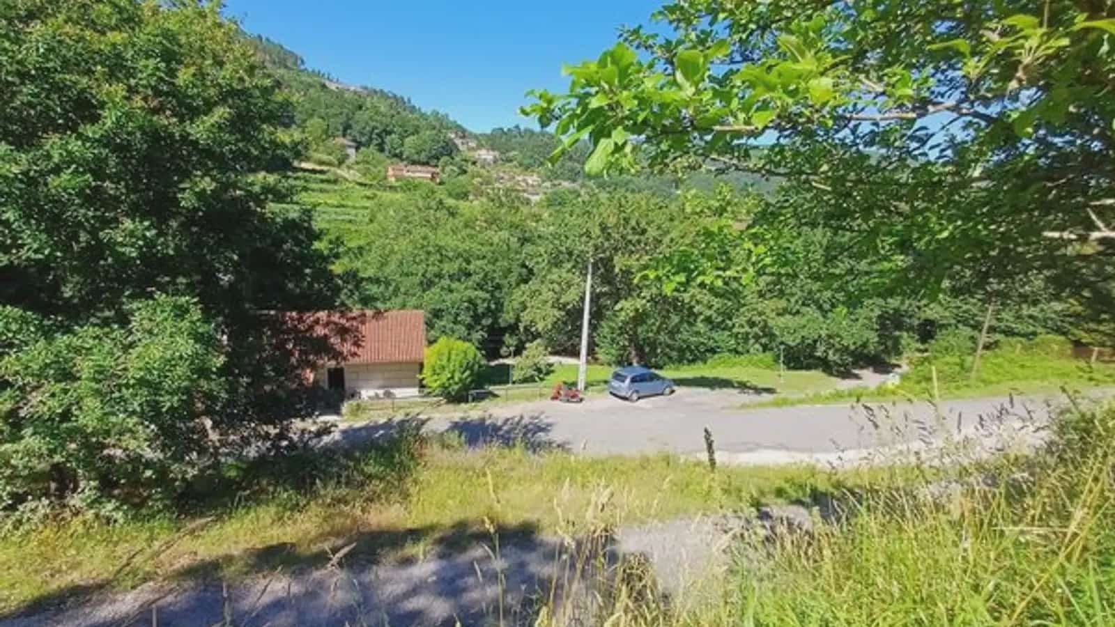 Finca/Casa Rural de 2 habitaciones en A Cañiza en venta con garaje - 79.000 € (Ref: 9745907)