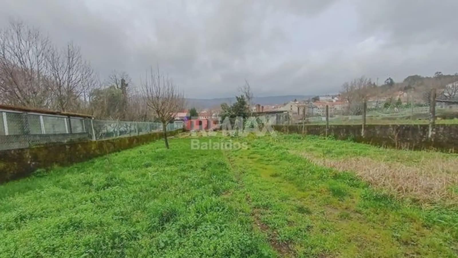 Negocio de 9 habitaciones en A Cañiza en venta con garaje - 449.000 € (Ref: 9745909)
