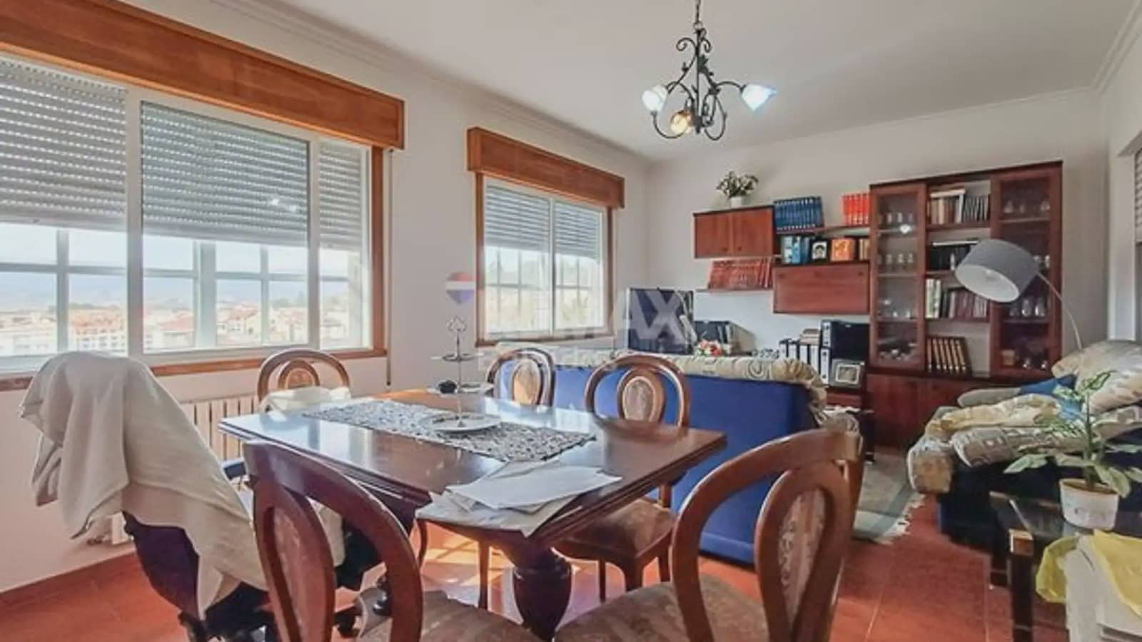 Negocio de 9 habitaciones en A Cañiza en venta con garaje - 449.000 € (Ref: 9745909)