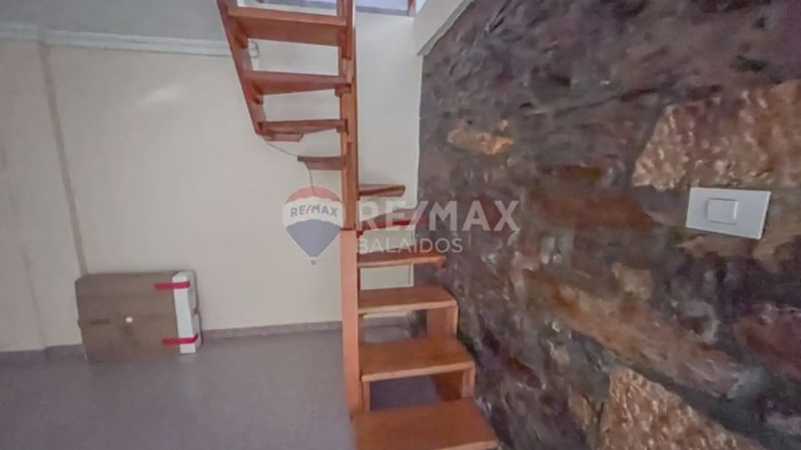 3 bedroom Townhouse for sale in Vigo - € 160,000 (Ref: 9745910)