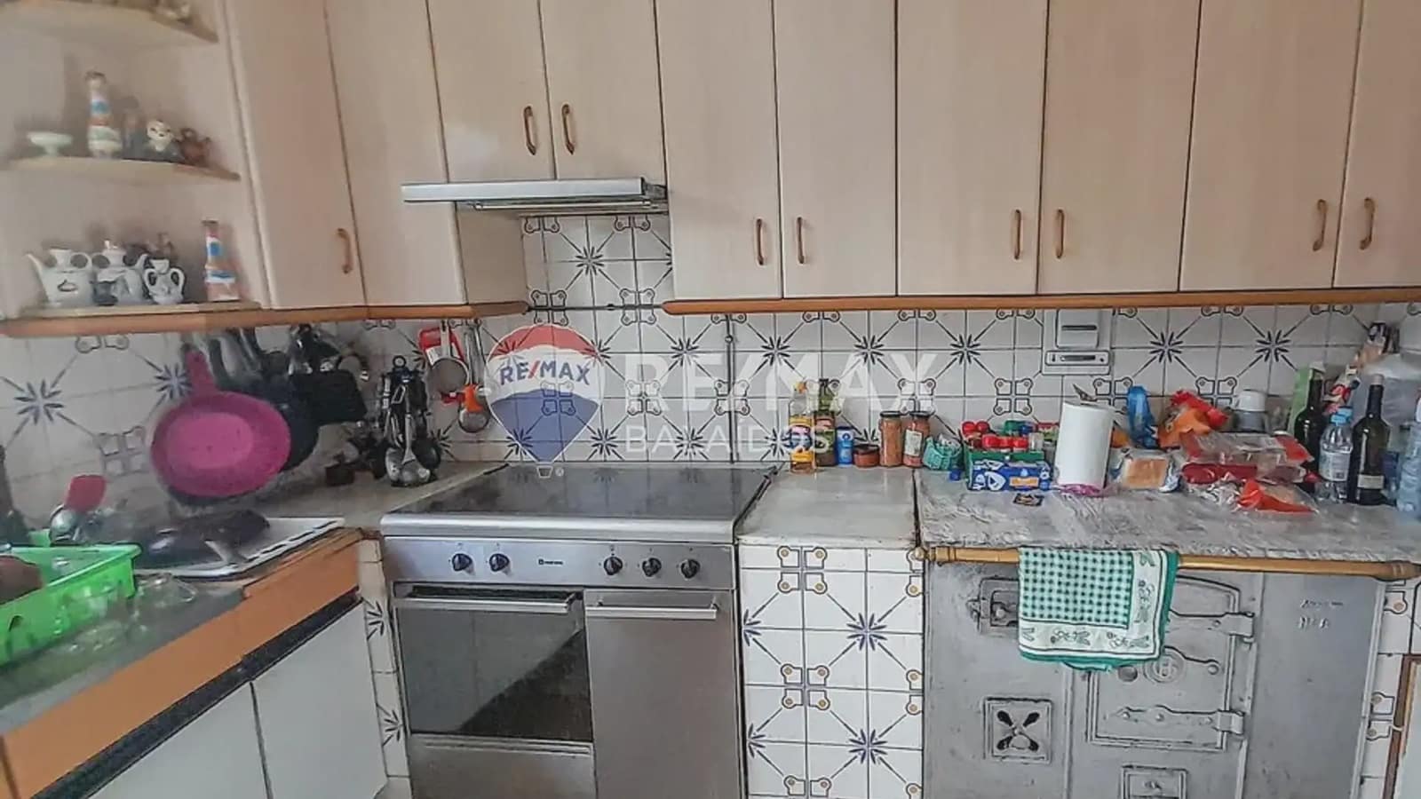 4 bedroom Villa for sale in Ponteareas with garage - € 250,000 (Ref: 9746722)