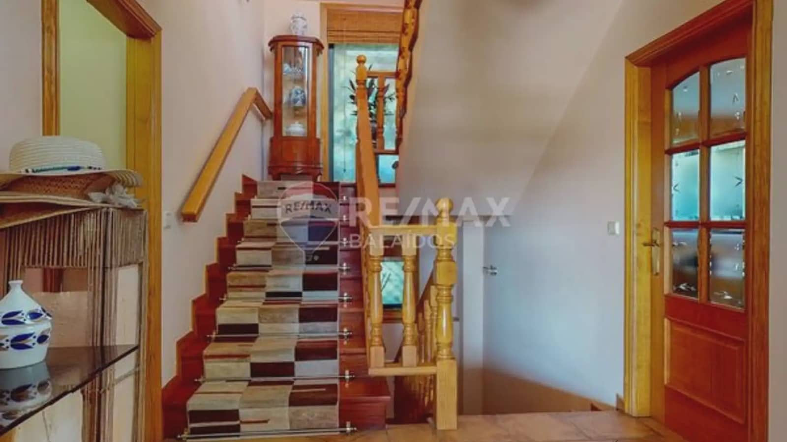 4 Zimmer Villa zu verkaufen in Gondomar mit Pool Garage - 485.000 € (Ref: 9746723)