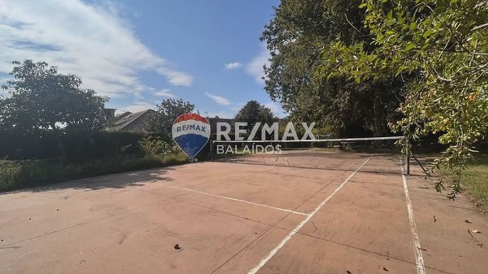 4 Zimmer Villa zu verkaufen in Gondomar mit Pool Garage - 485.000 € (Ref: 9746723)