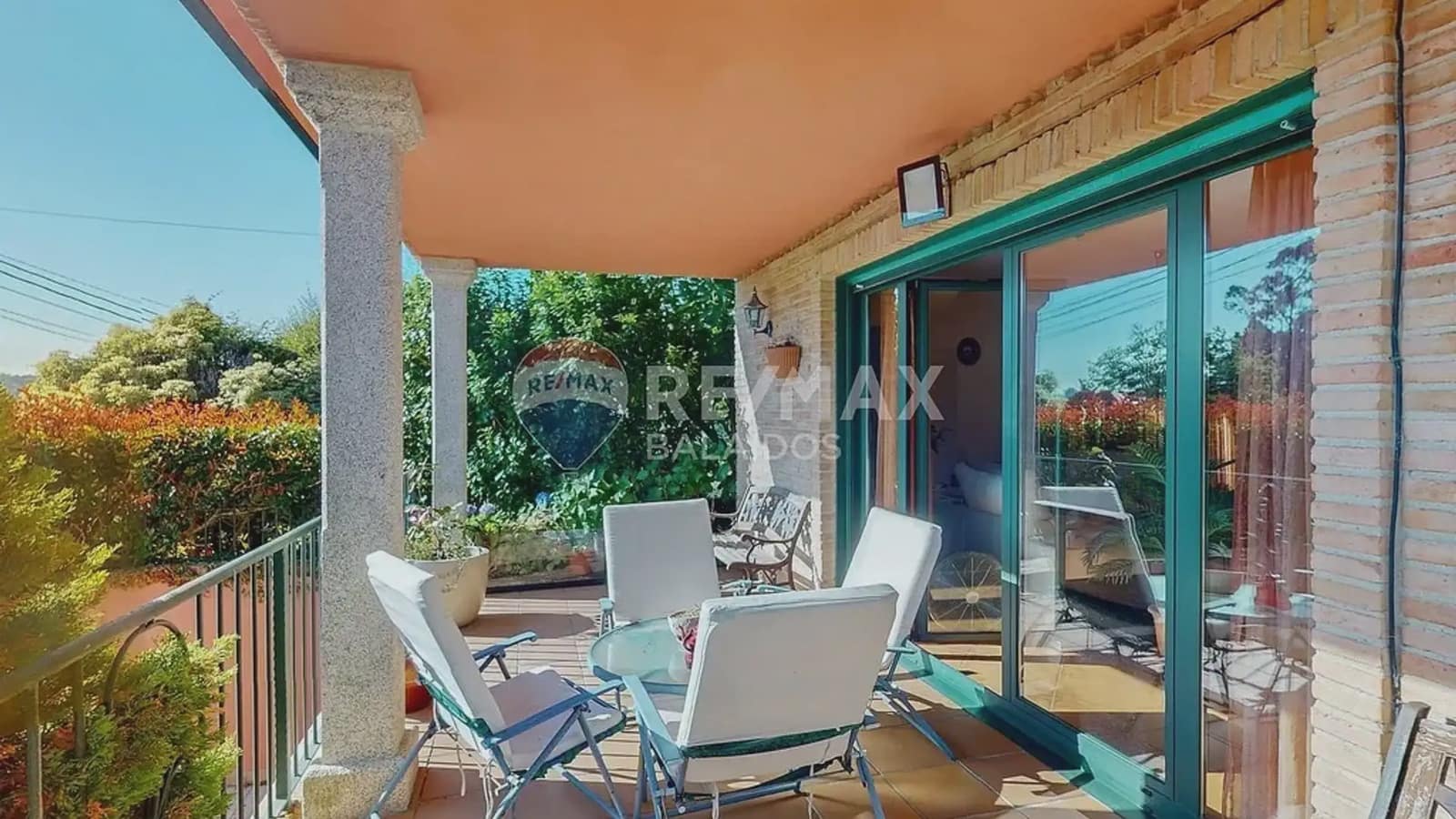 4 Zimmer Villa zu verkaufen in Gondomar mit Pool Garage - 485.000 € (Ref: 9746723)