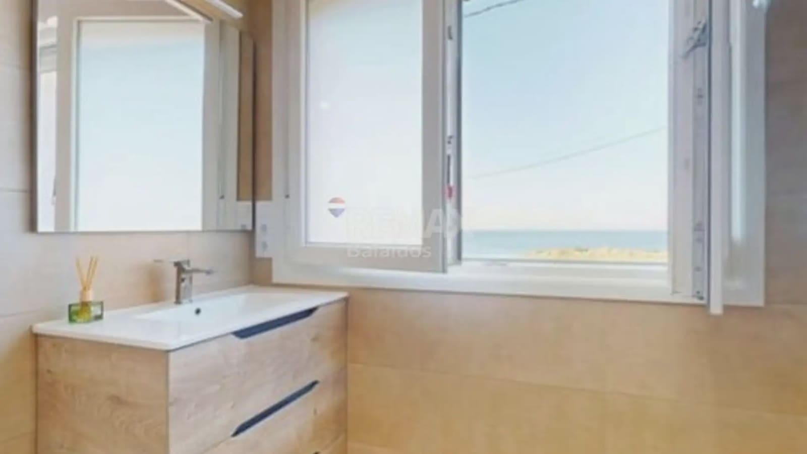 4 soveværelse Villa til salg i Oia - € 340.000 (Ref: 9747279)