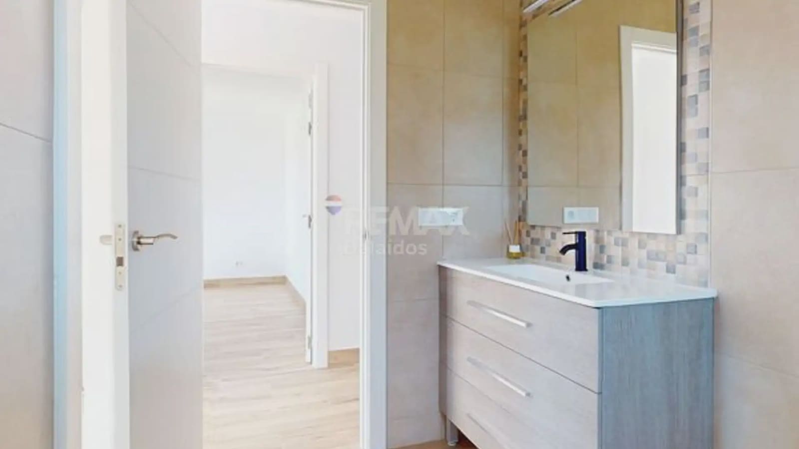 4 soveværelse Villa til salg i Oia - € 340.000 (Ref: 9747279)