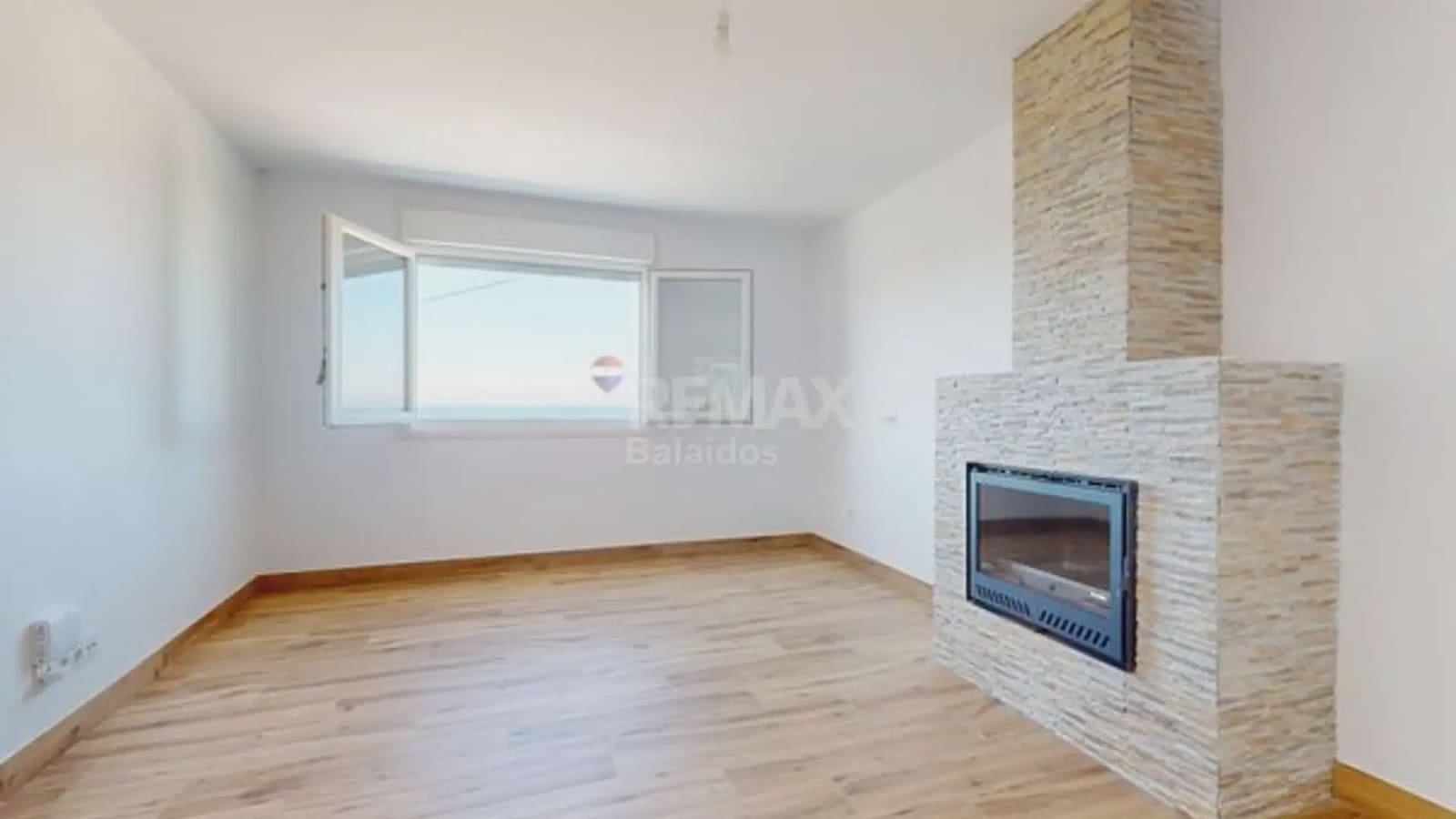 4 soveværelse Villa til salg i Oia - € 340.000 (Ref: 9747279)