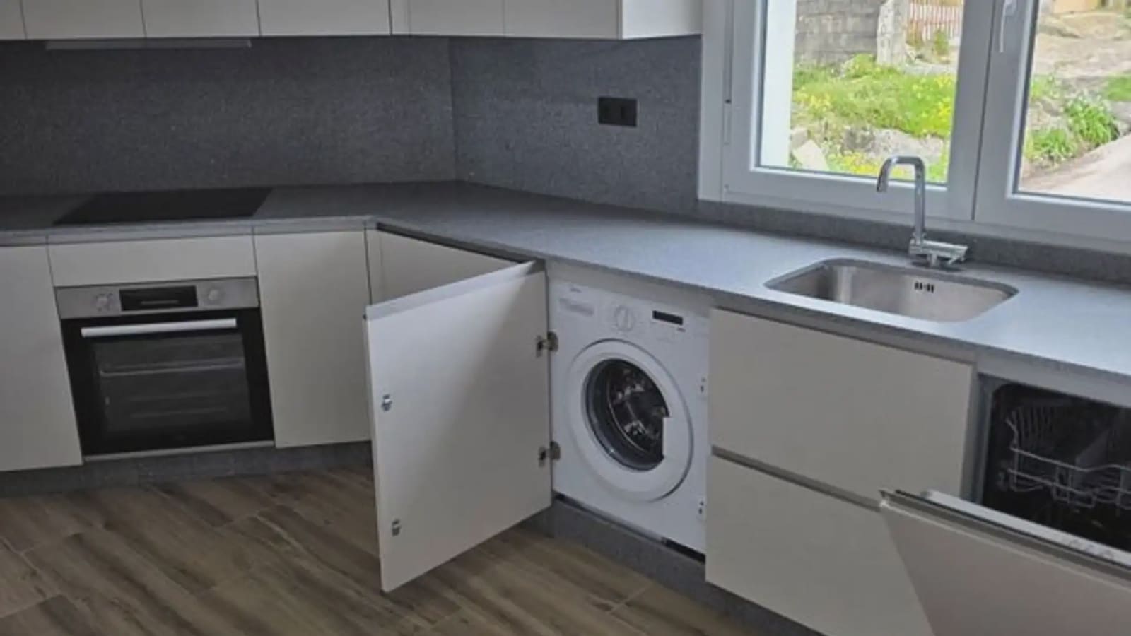 4 soveværelse Villa til salg i Oia - € 340.000 (Ref: 9747279)