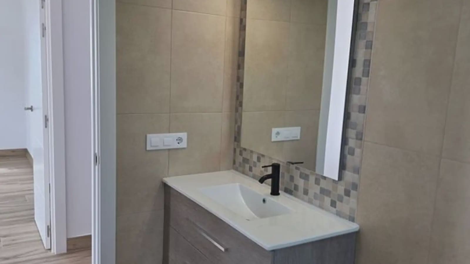 4 soveværelse Villa til salg i Oia - € 340.000 (Ref: 9747279)