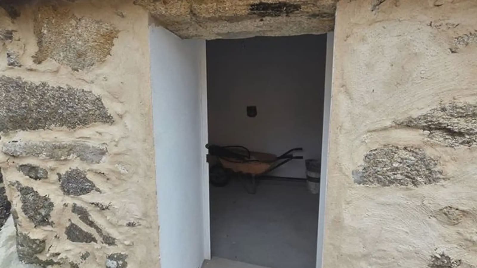 4 soveværelse Villa til salg i Oia - € 340.000 (Ref: 9747279)