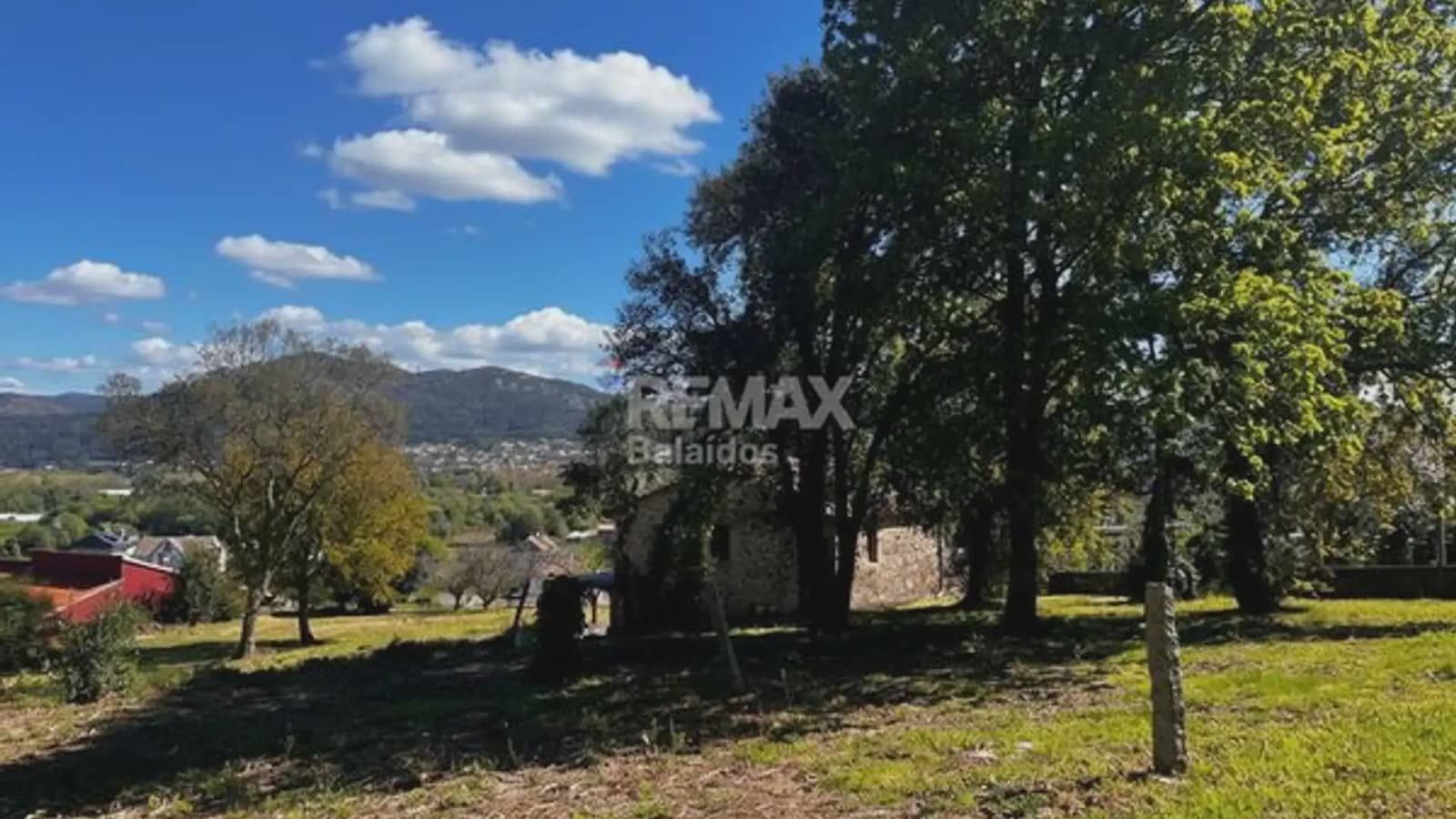 3 soveværelse Finca/Landehus til salg i O Rosal med garage - € 395.000 (Ref: 9747433)