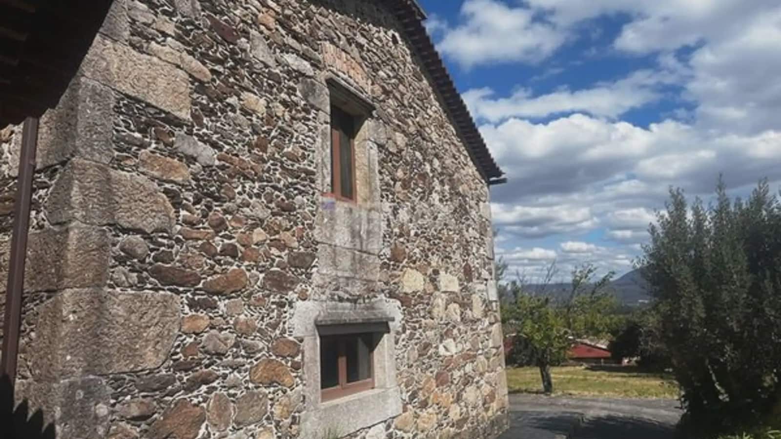 3 soveværelse Finca/Landehus til salg i O Rosal med garage - € 395.000 (Ref: 9747433)