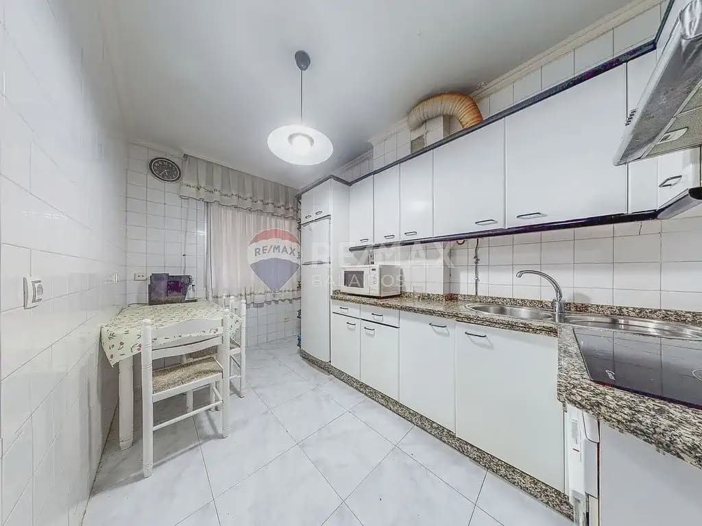 3 soverom Leilighet til salgs i Pontevedra by med garasje - € 198 000 (Ref: 9752375)