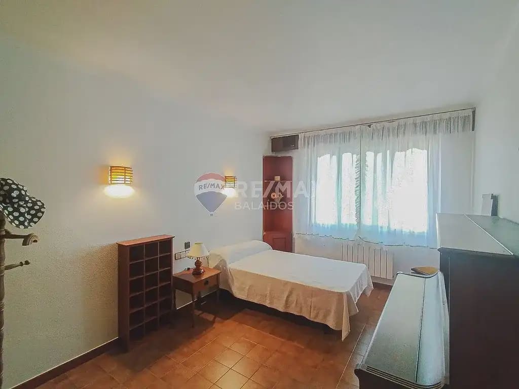 5 sovrum Finca/Hus på landet till salu i Tomino med pool garage - 348 000 € (Ref: 9762251)