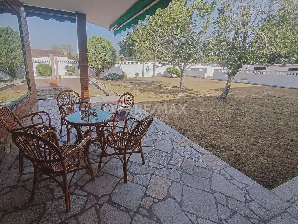 5 sovrum Finca/Hus på landet till salu i Tomino med pool garage - 348 000 € (Ref: 9762251)