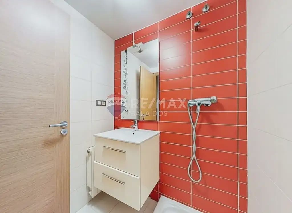 Piso de 2 habitaciones en Vigo en venta con garaje - 295.000 € (Ref: 9762291)