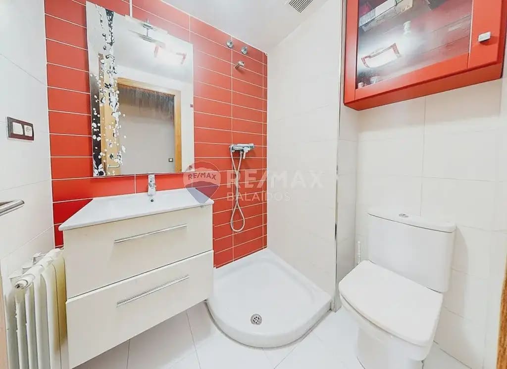 Piso de 2 habitaciones en Vigo en venta con garaje - 295.000 € (Ref: 9762291)